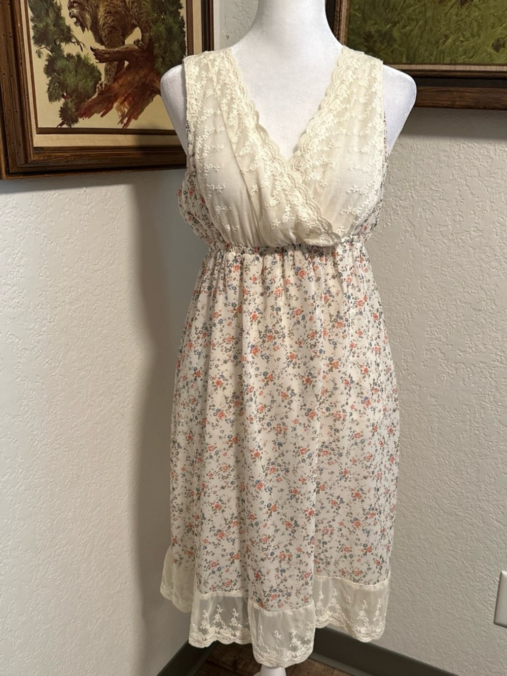 Vanity Cream Floral Lace-Trim Midi Dress
